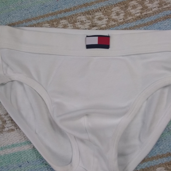 NEW  TOMMY HILFIGER UNDER WEAR SMALL - Picture 4 of 8